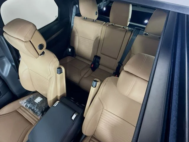 New 2026 Brown Land Rover Dynamic SE image 14