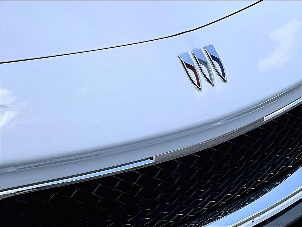 Used 2024 White Buick Sport Touring image 28