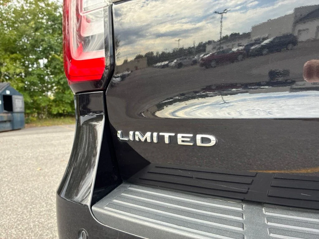 Used 2024 Black Ford Limited image 67