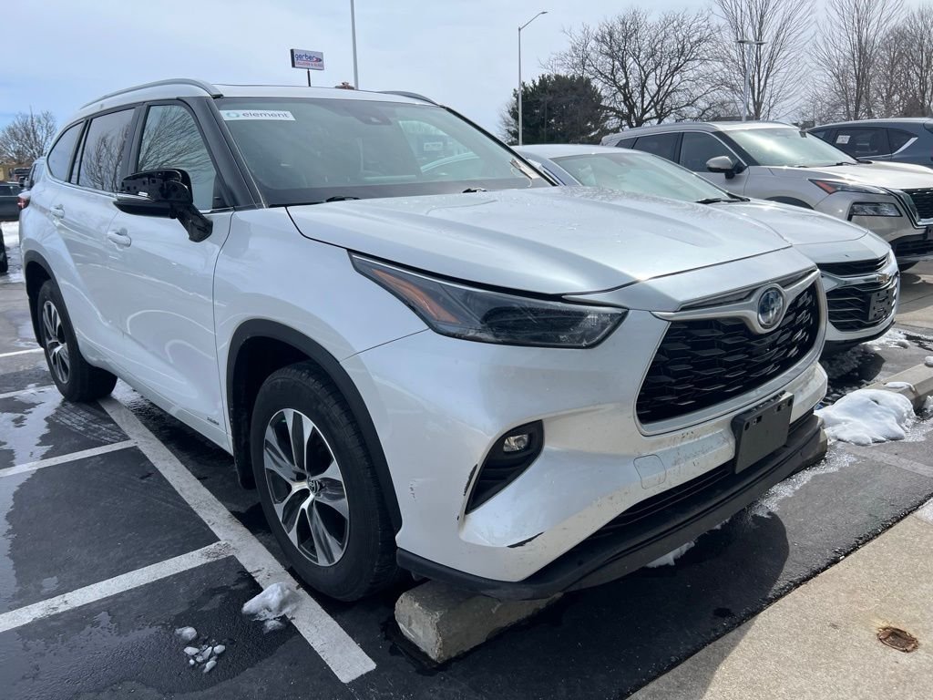 2023 Toyota Highlander XLE