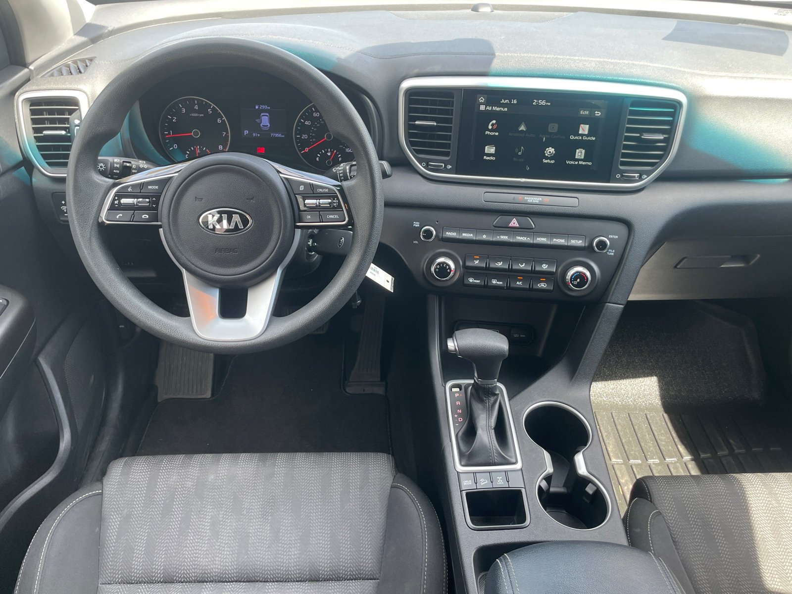 Used 2021 Snow White Pearl Kia LX image 19