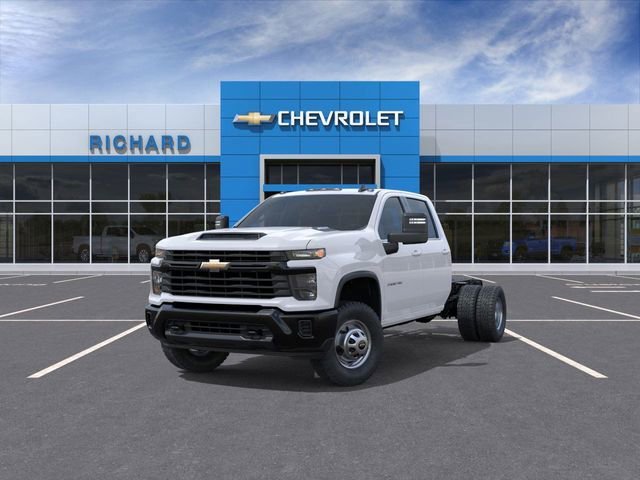 New 2026 Summit White Chevrolet Work Truck image 8