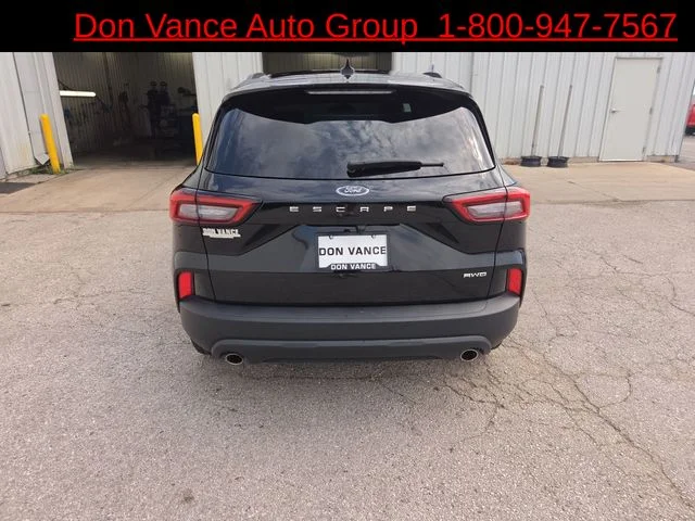 Used 2025 Black Ford ST-Line image 4