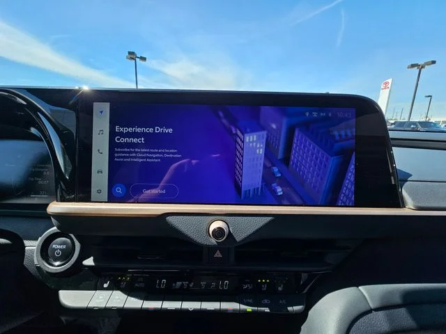 Used 2025 Cloud Toyota XLE image 14