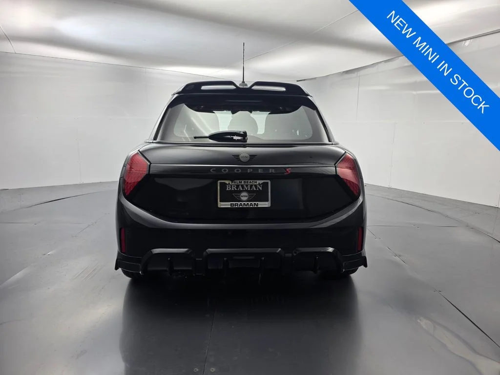 New 2026 Black MINI Iconic image 5