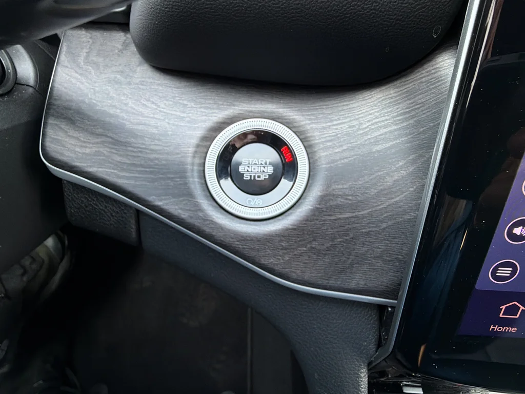 Used 2025 Red Jeep Limited image 20