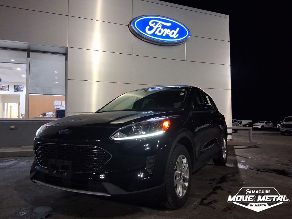 2020 Ford Escape SE