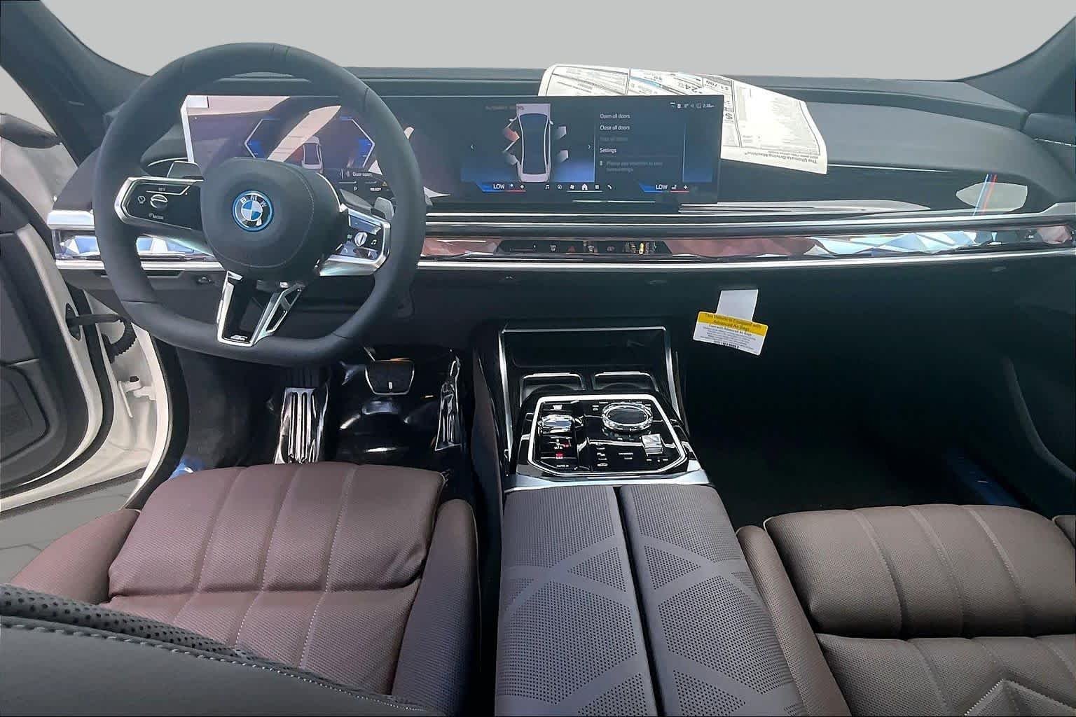 Used 2026 Alpine White BMW 750e xDrive image 13