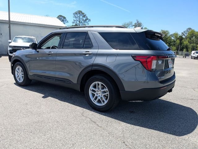 New 2026 Carbonized Gray Metallic Ford Active image 6