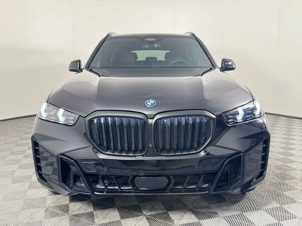 Certified Used 2025 Black Sapphire Metallic BMW xDrive50e image 2