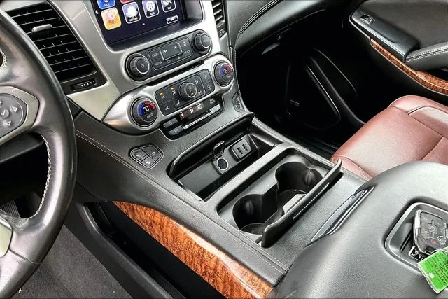 Used 2020 Beige Chevrolet Premier image 17