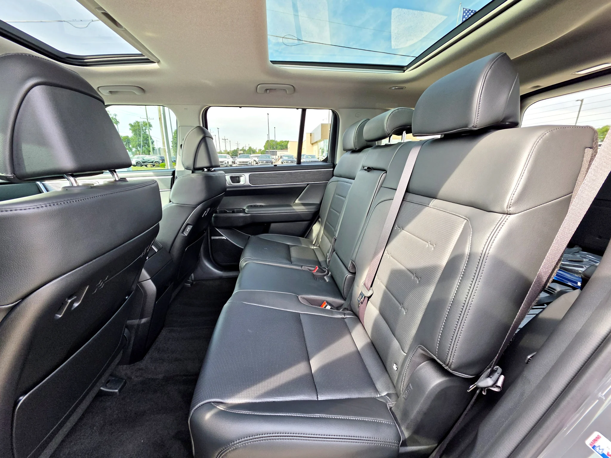 New 2026 Hampton Gray Hyundai Limited 7P image 25