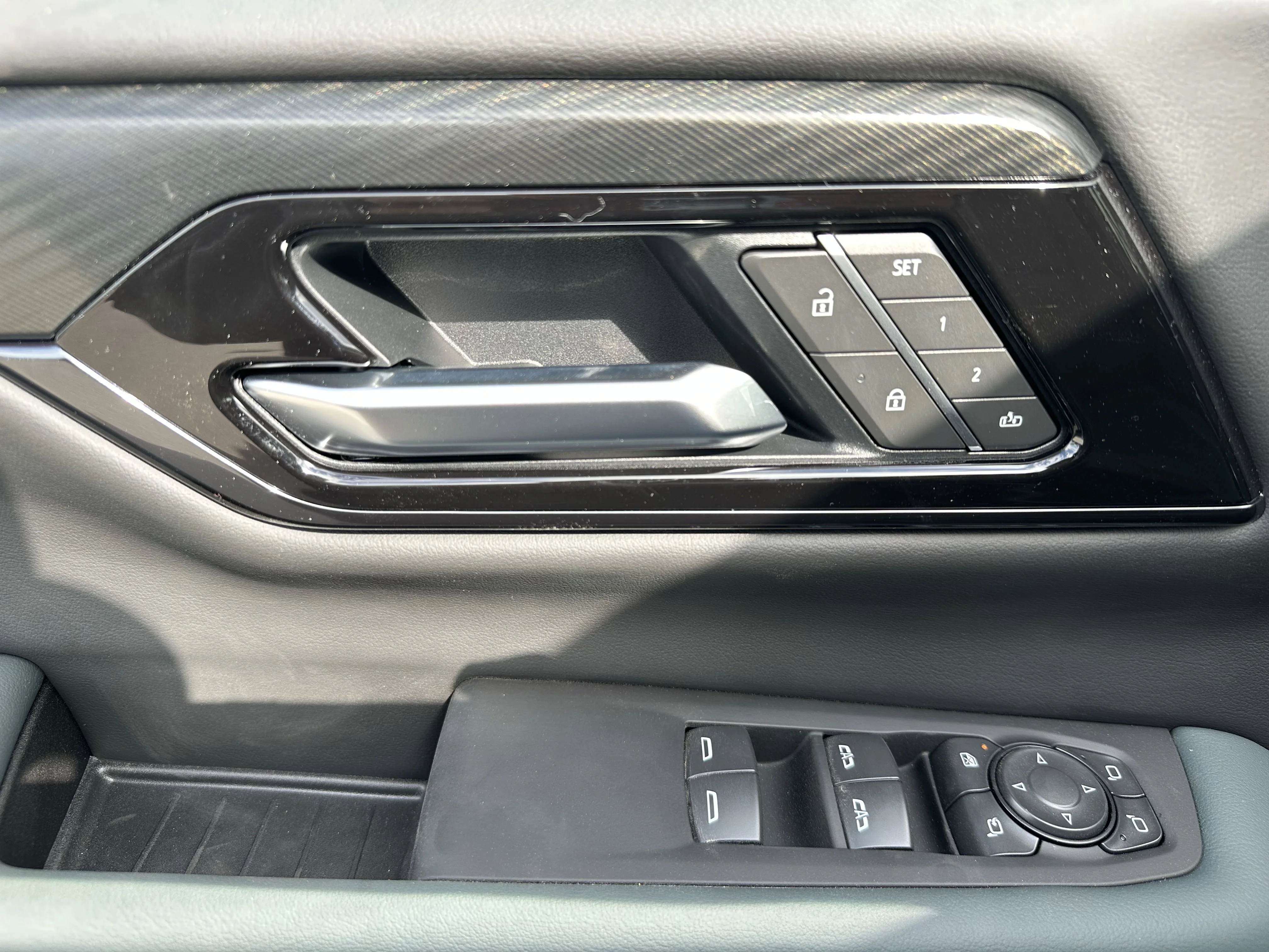 New 2026 Onyx Black GMC AT4 image 9