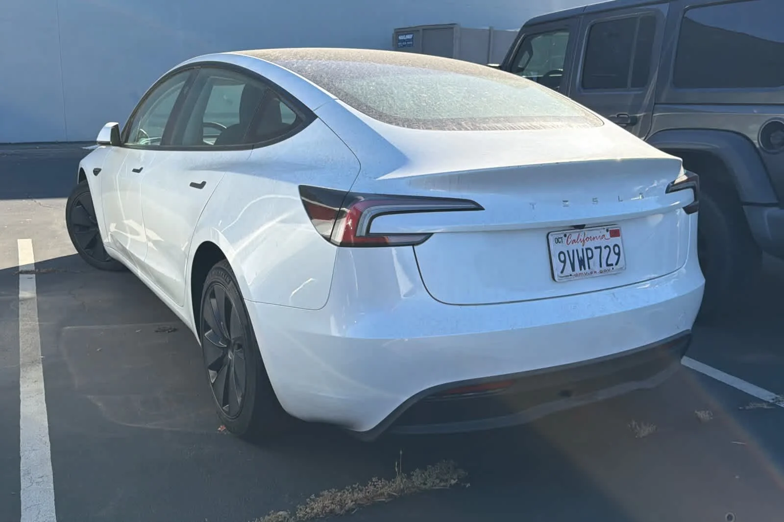Used 2025  Tesla Long Range image 4