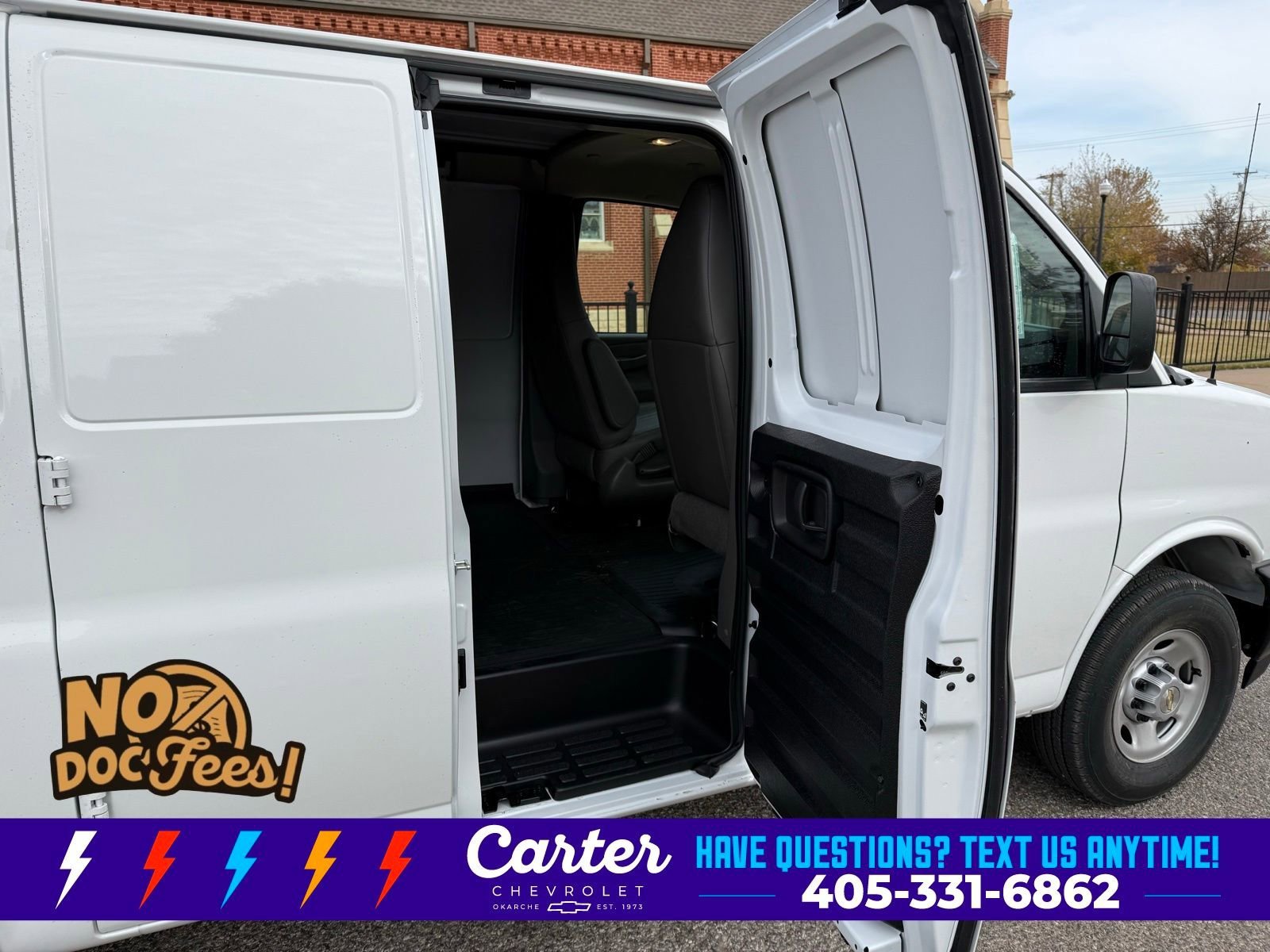 2025 Chevrolet Express Cargo Work Van - Photo 26