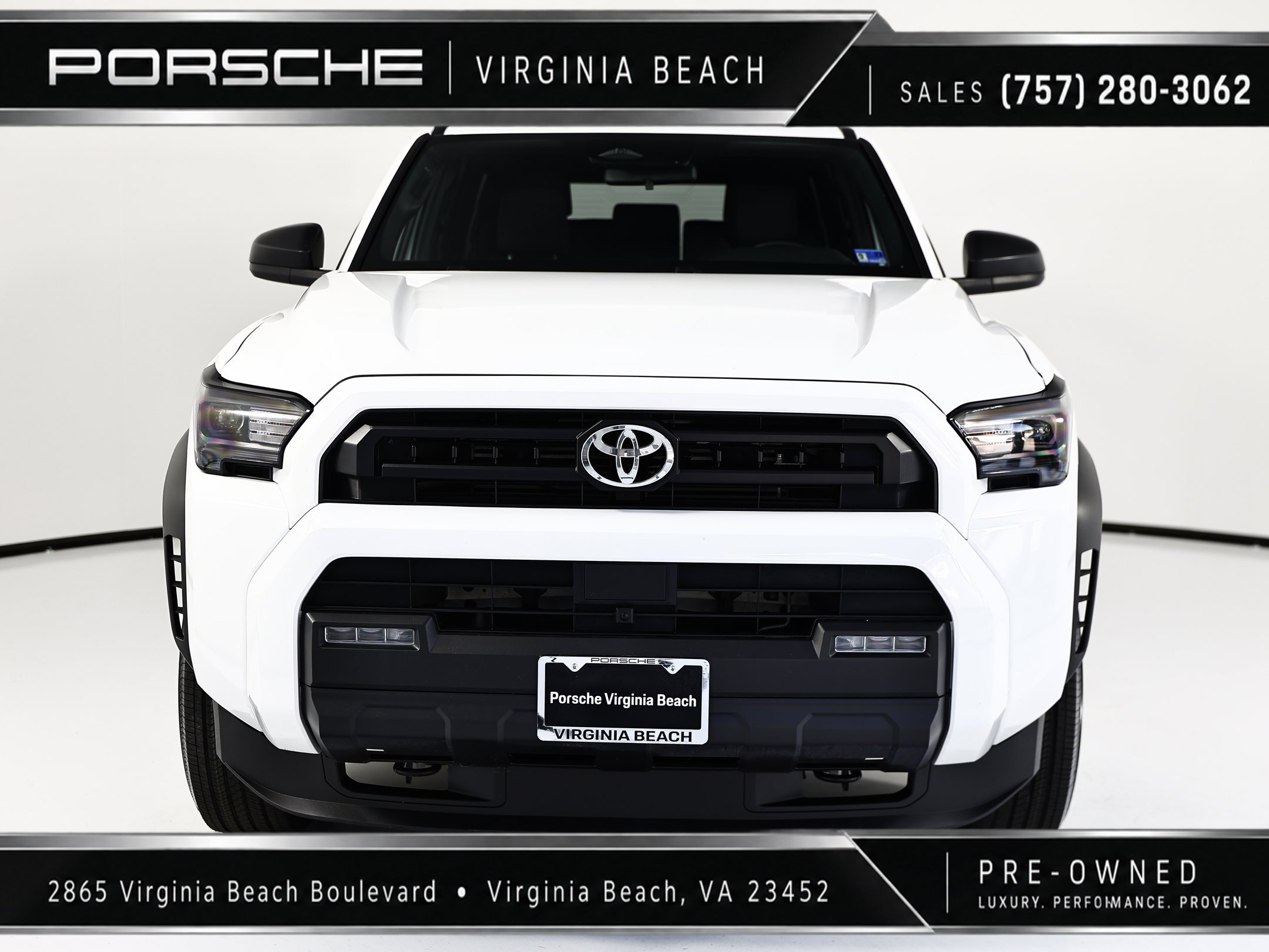 Used 2025 White Toyota SR5 image 7