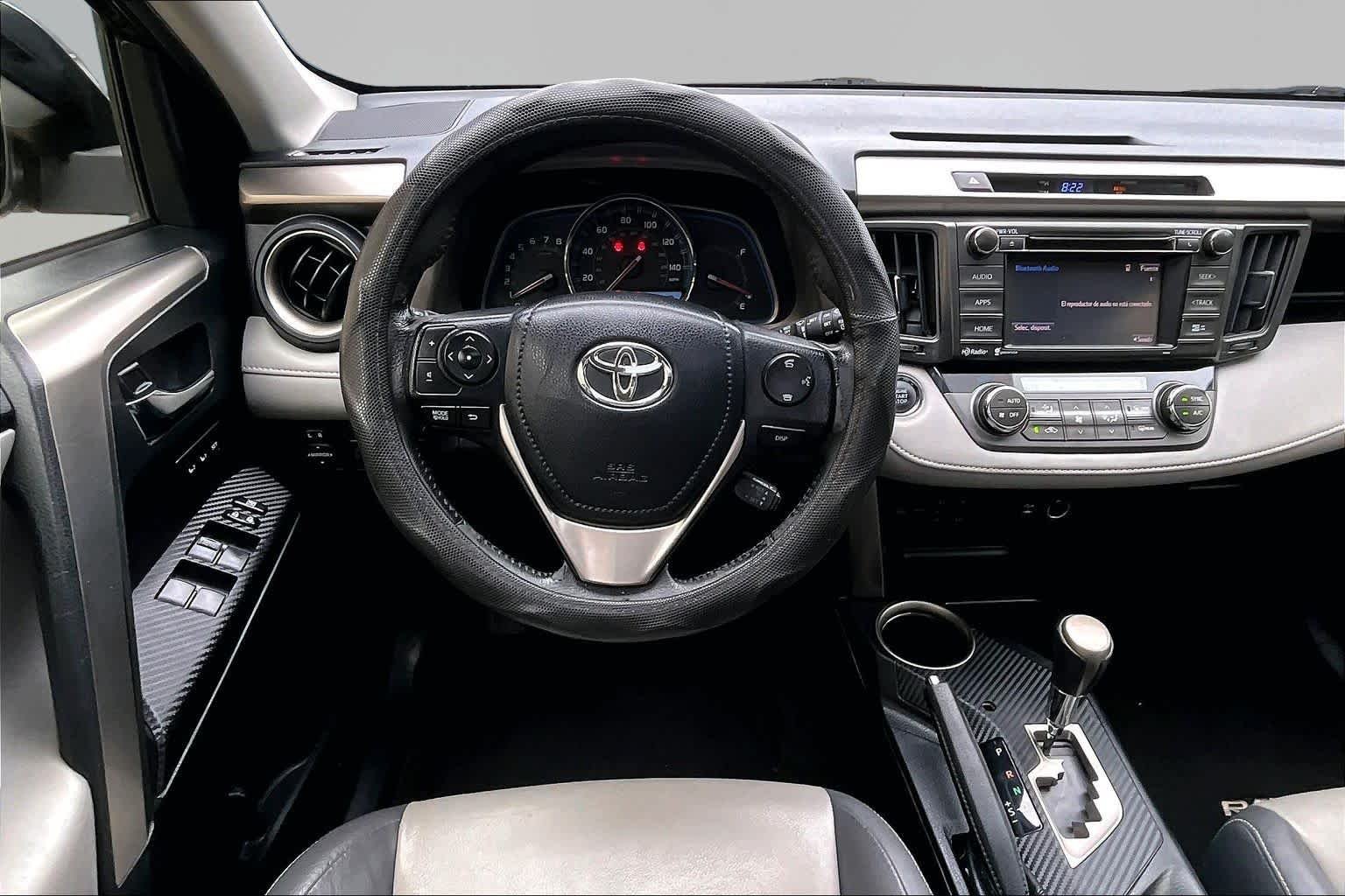 Used 2015 Magnetic Gray Metallic Toyota Limited image 6