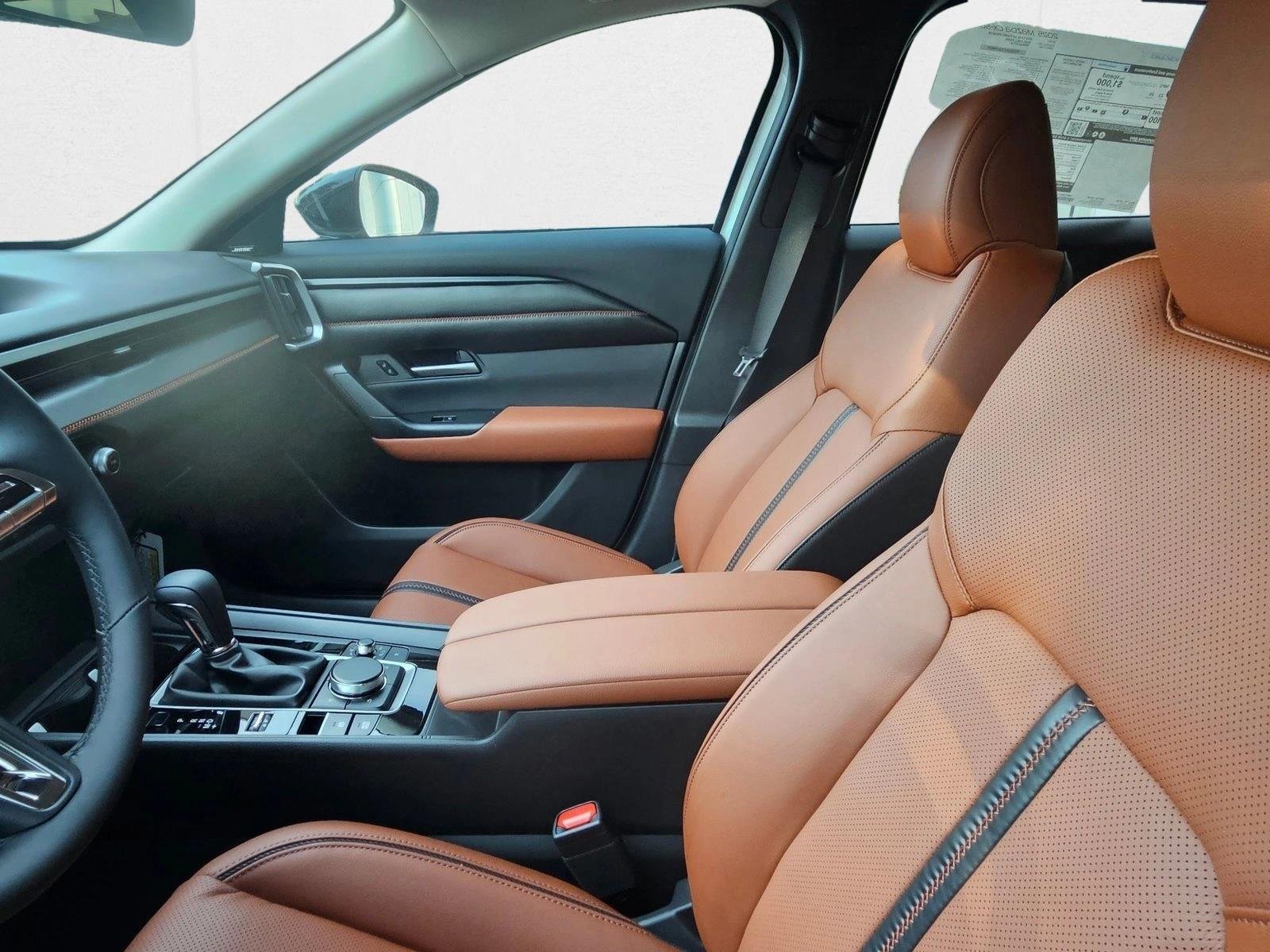 2025 Mazda CX-50 Premium - Photo 14