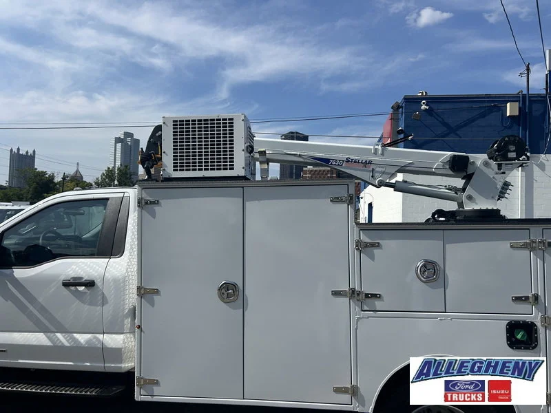 New 2024 Oxford White Ford F-600® XL image 8