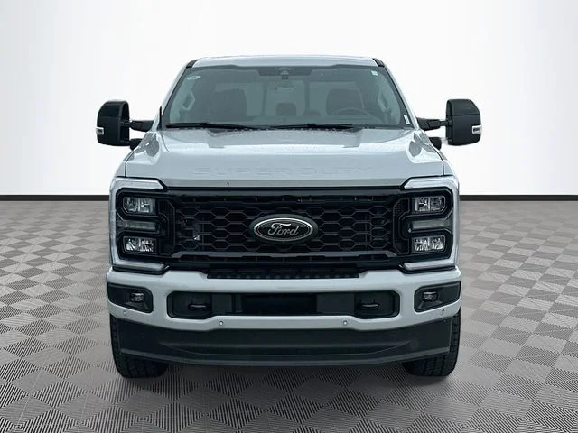 New 2026 Avalanche Ford Lariat image 2