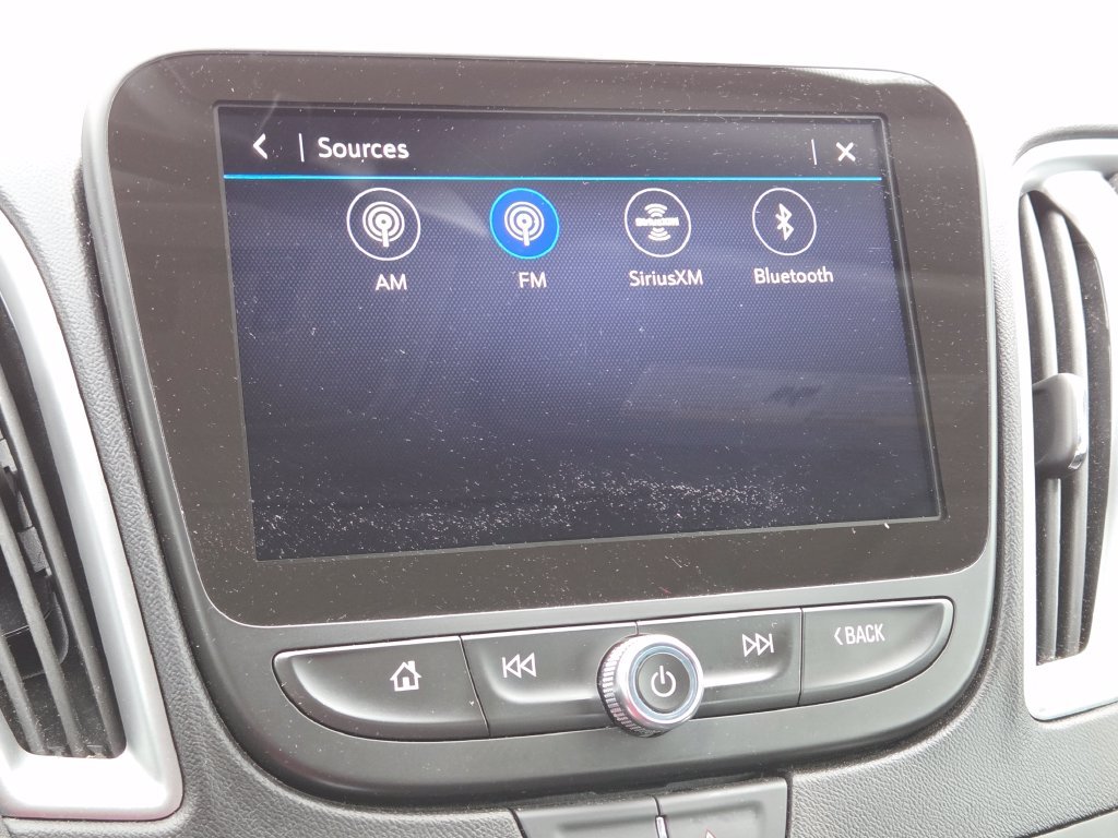 Used 2024 White Chevrolet LT image 29
