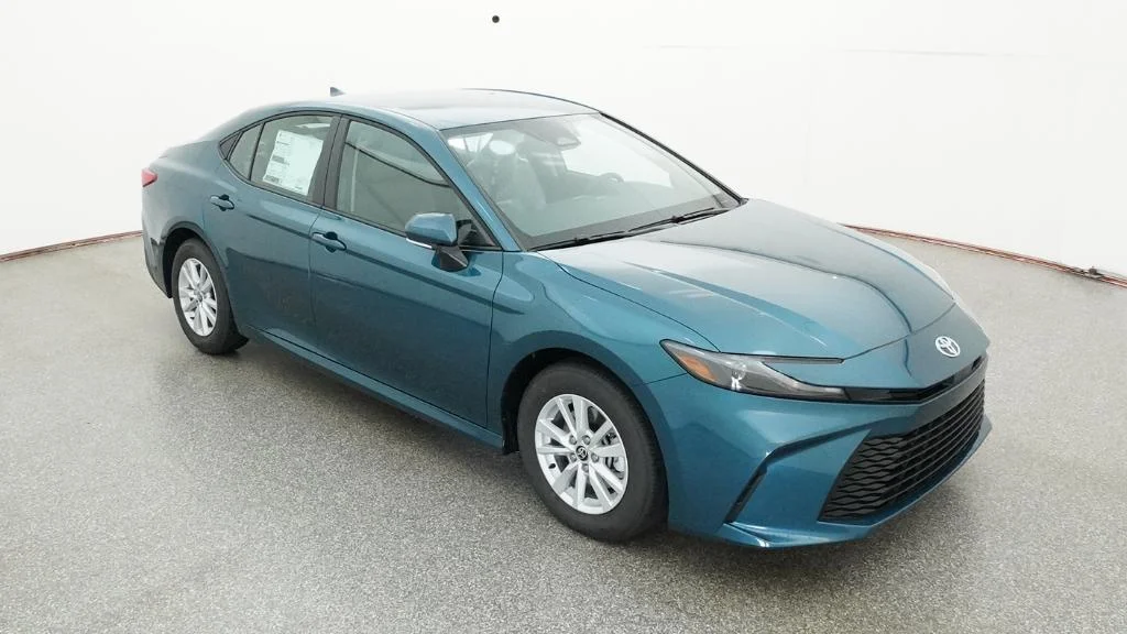 New 2026 Ocean Gem Toyota LE image 4