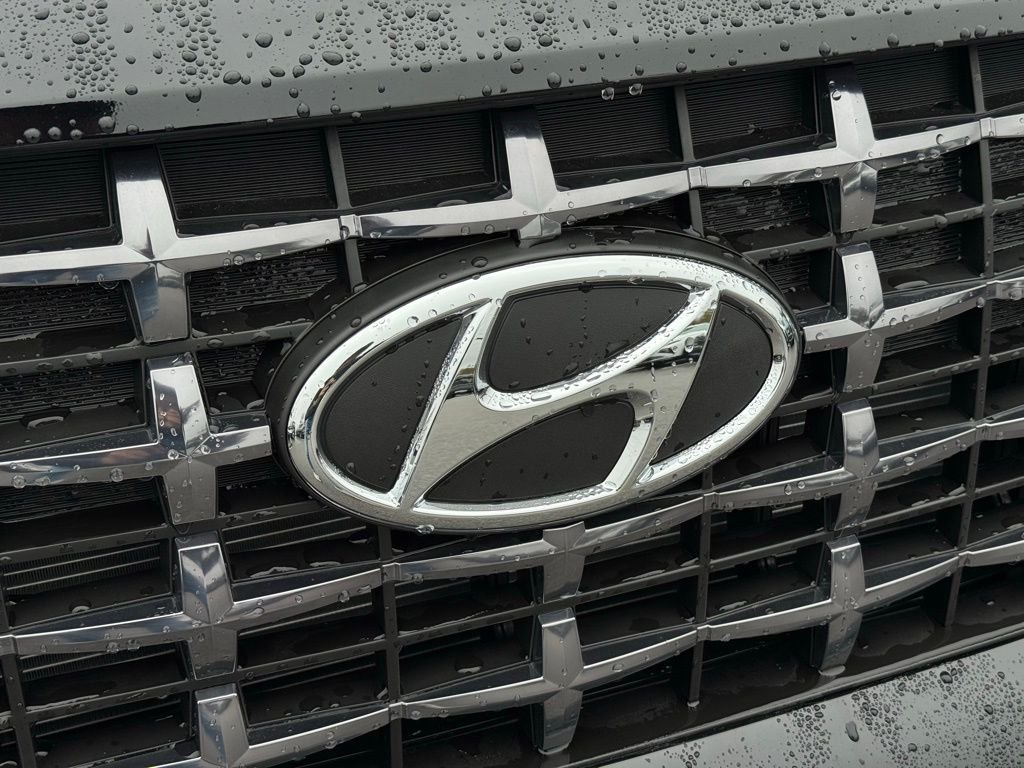 Certified Used 2026 Black Hyundai SEL image 7