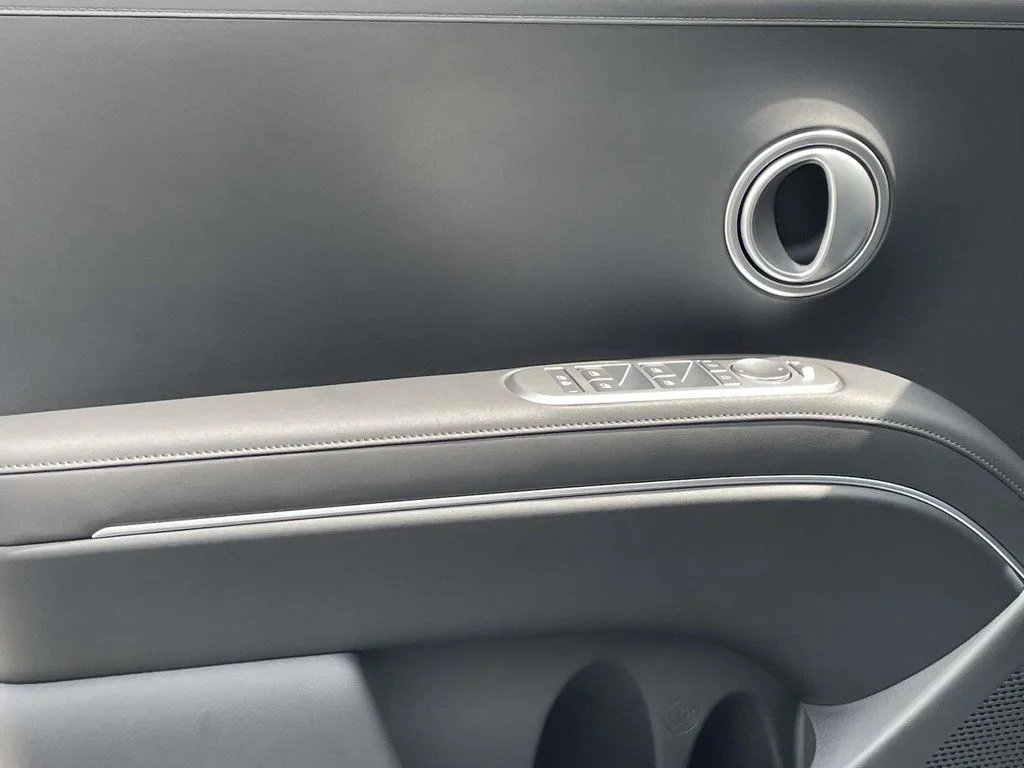 New 2026 White Hyundai SEL image 15