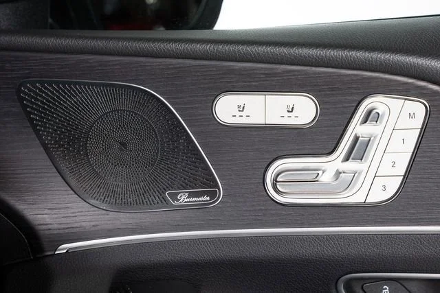 Used 2025 Obsidian Black Metallic Mercedes-Benz GLS 450 image 64
