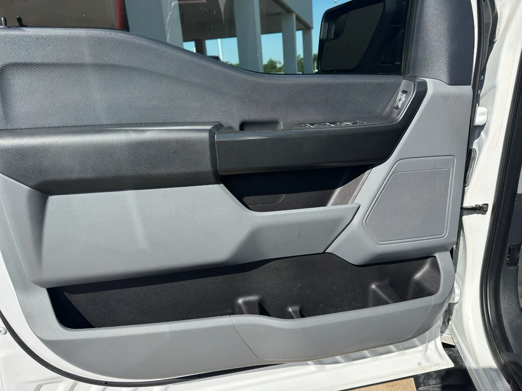Used 2022 Oxford White Ford XL image 11