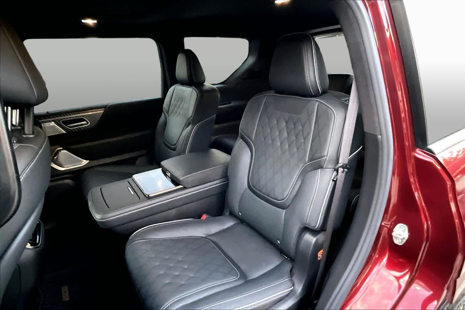 Used 2025 Coulis Red/Black Obsidian INFINITI AUTOGRAPH image 21