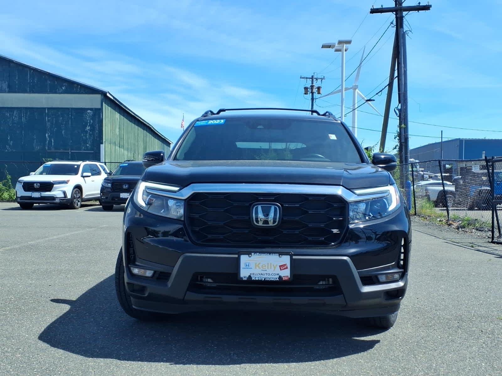 Certified Used 2023 Crystal Black Pearl Honda EX-L image 2