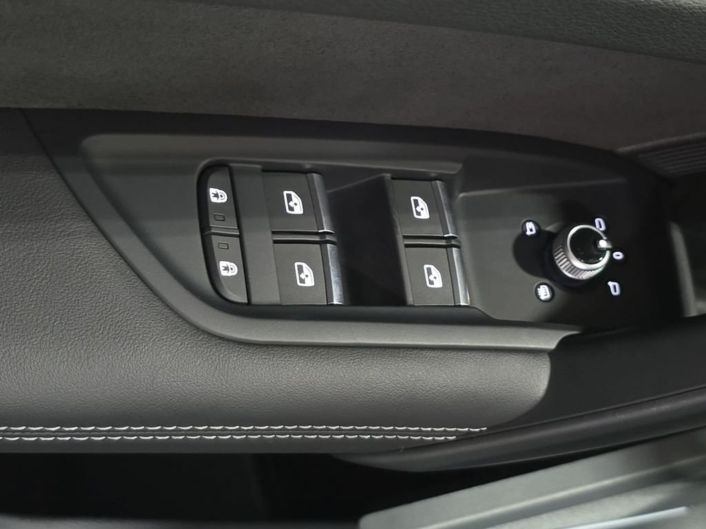 Used 2022 Gray Audi Premium Plus image 21