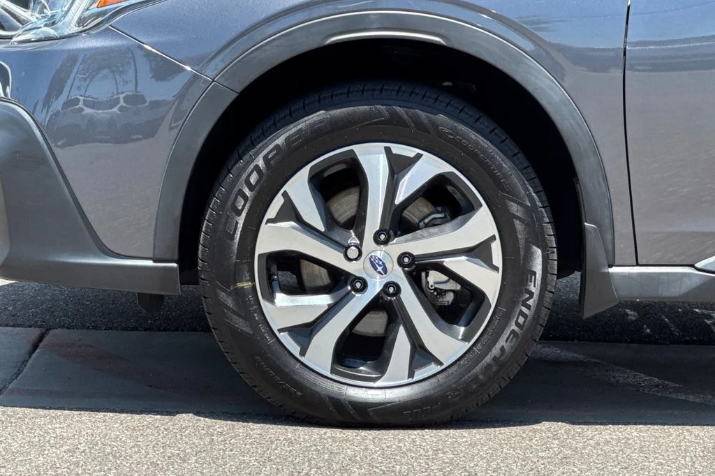 Used 2022 Gray Subaru Limited image 31