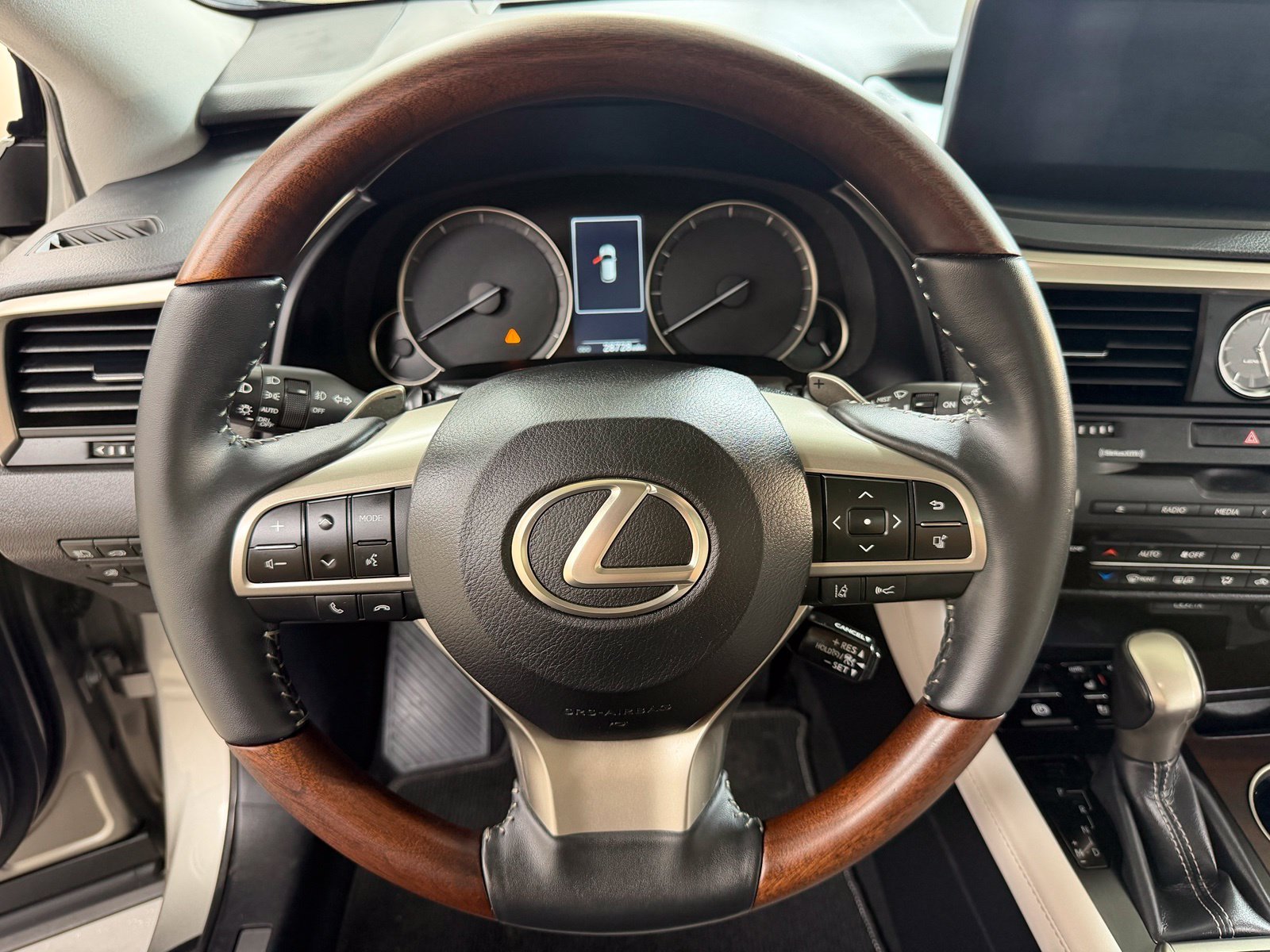Used 2022 Silver Lexus 350 image 20