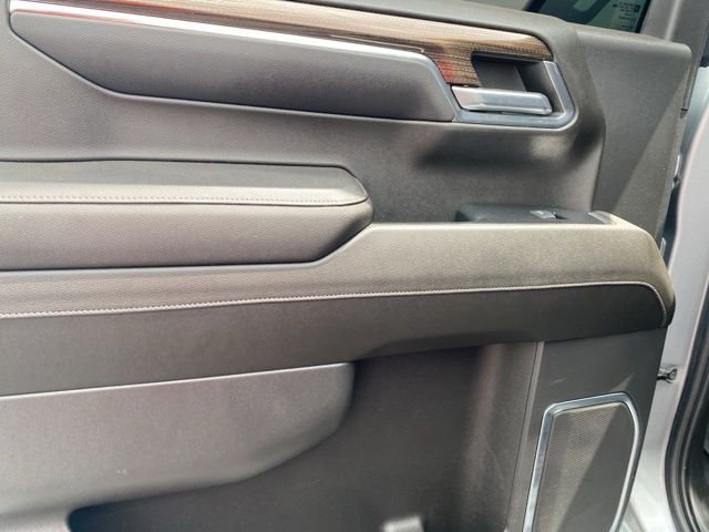 Used 2023 Sterling Gray Metallic Chevrolet RST image 29