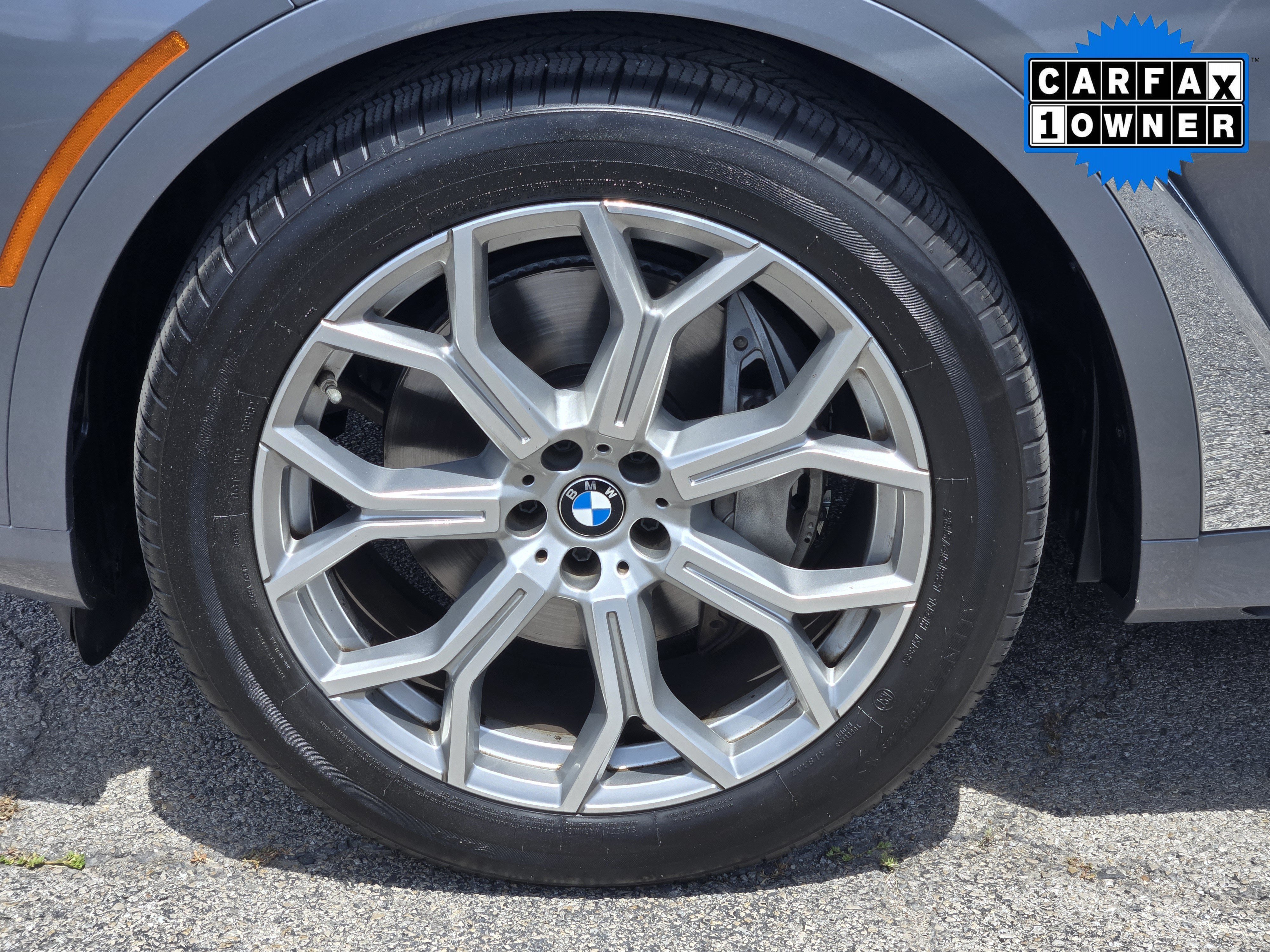 Certified Used 2023 Gray Metallic BMW xDrive40i image 10