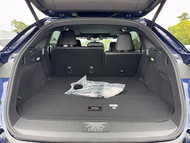 New 2027 GRAND BLUE INFINITI Sport AWD image 38