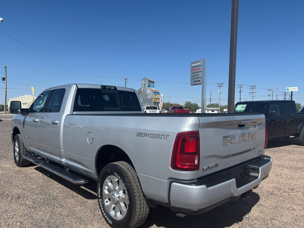 New 2026 Silver-Zynith Exterior Paint RAM Laramie image 6