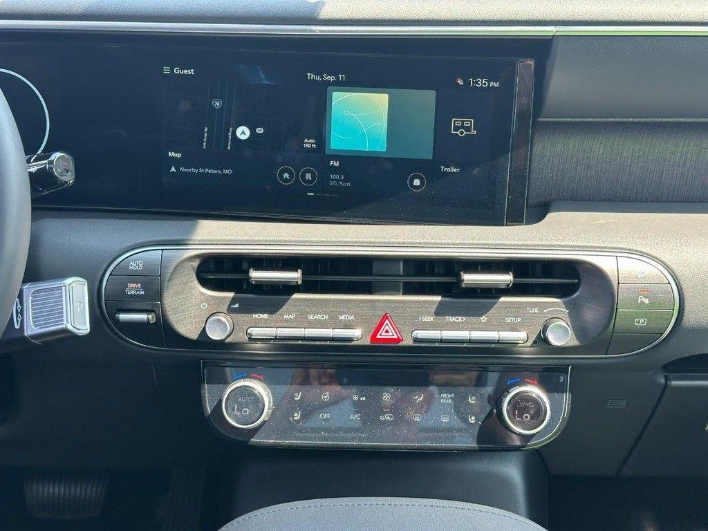 New 2026 White Hyundai Limited AWD image 8