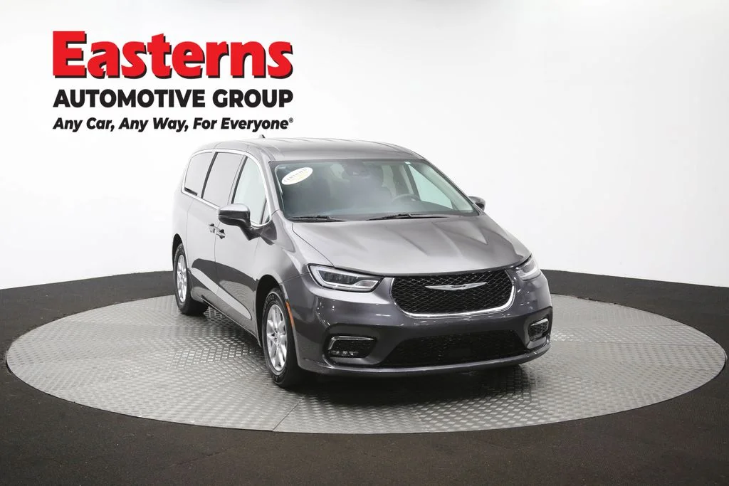 Used 2023 Gray Chrysler Touring L image 52