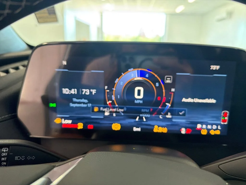 New 2027 Summit White Chevrolet LT image 16