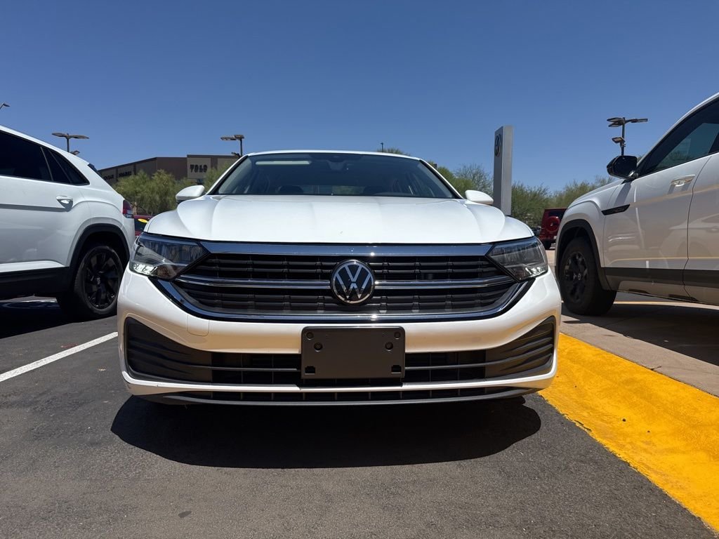 Certified Used 2024 White Volkswagen 1.5T S image 2
