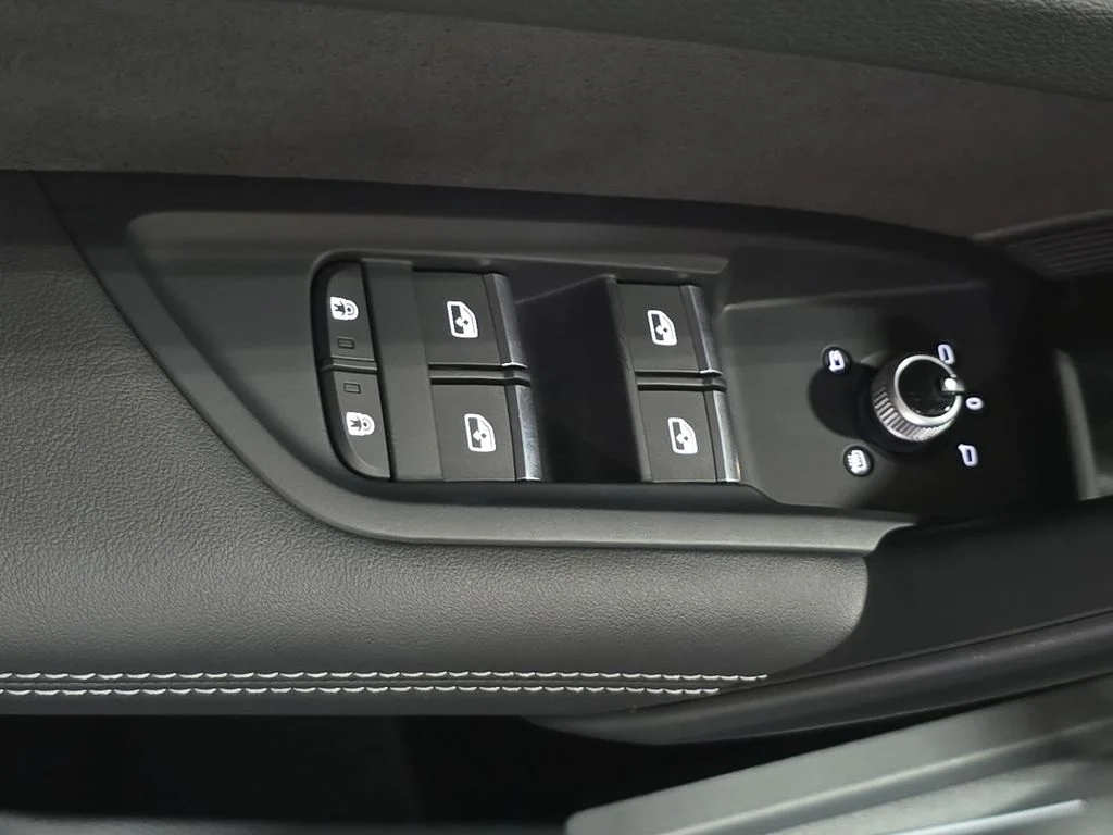 Used 2022 Gray Audi Premium Plus image 21