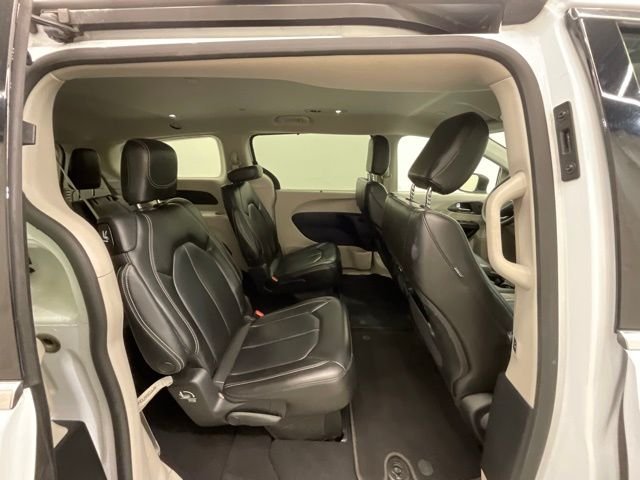 Used 2023 White Chrysler Touring L image 24
