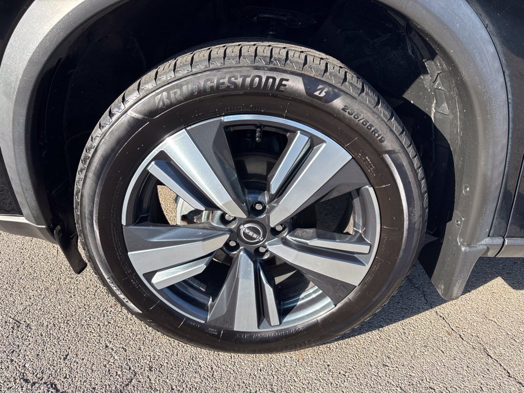 Used 2024 Black Nissan SL image 12