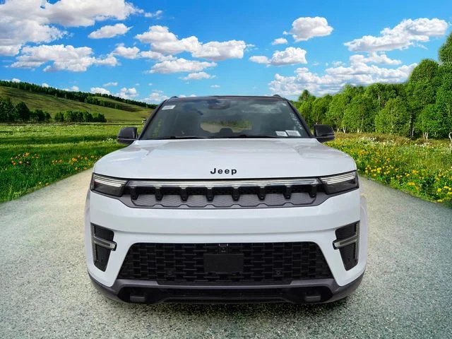 New 2026 Bright White Clear-Coat Exterior Paint Jeep Upland image 8