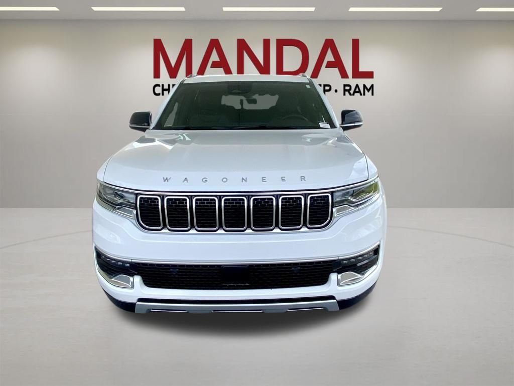 Used 2025 White Jeep Series II image 3