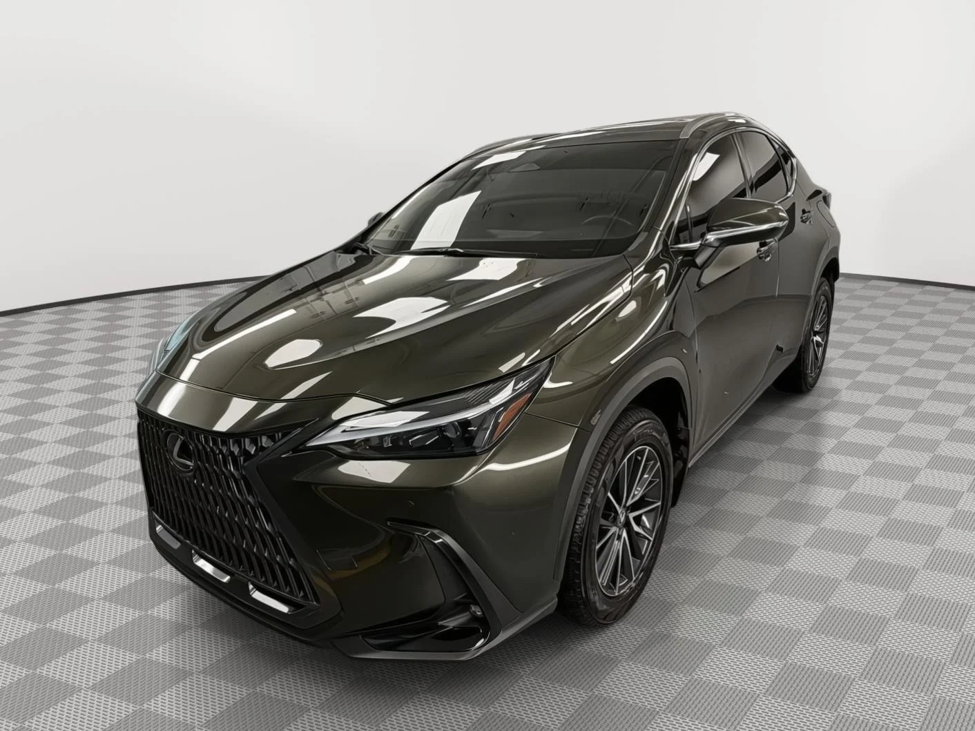Used 2024 Nori Green Pearl Lexus NX 350 Premium image 3