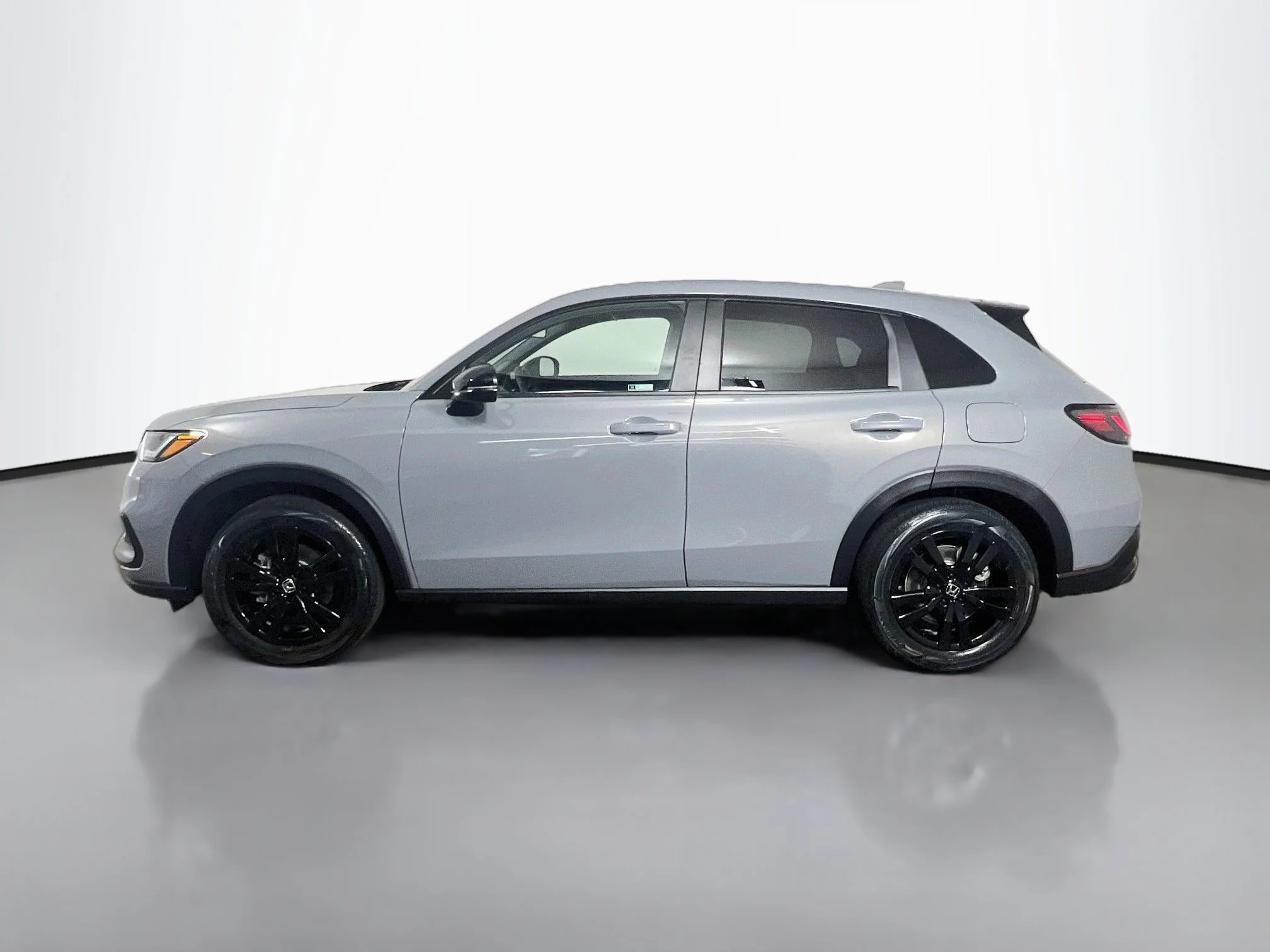 Certified Used 2026 Urban Gray Pearl Honda 2WD SPORT image 27